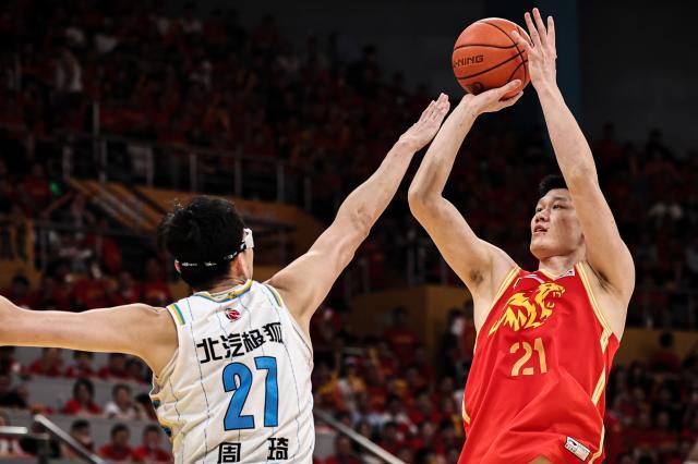 1746971999994008851.jpg (体育)(8)篮球——CBA总决赛第一场:浙江方兴渡不敌北京北汽XxjpseC007152_20250507_PEPFN0A001.jpg