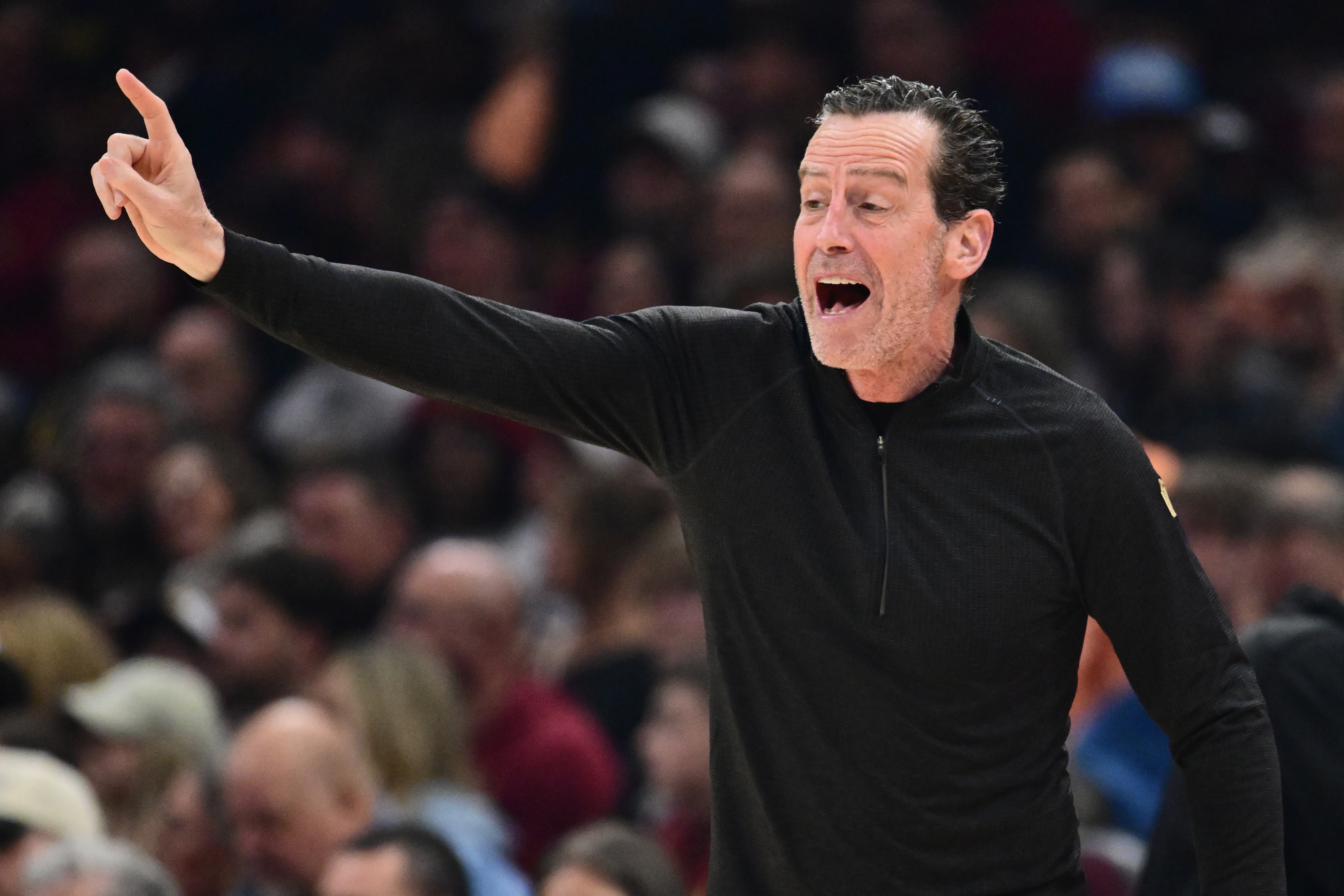 开云体育登录入口-阿特金森：不担心球队的投篮 真正伤害我们的是篮板球保护不利